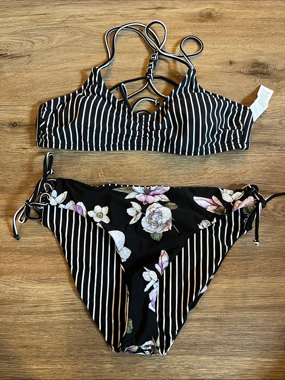 Reversible bikini size medium